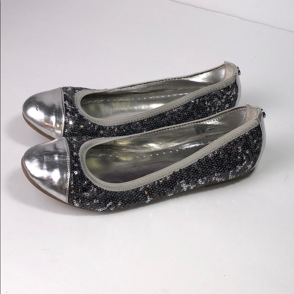 Stuart Weitzman Girl's Silver Sparkle Ballet size4